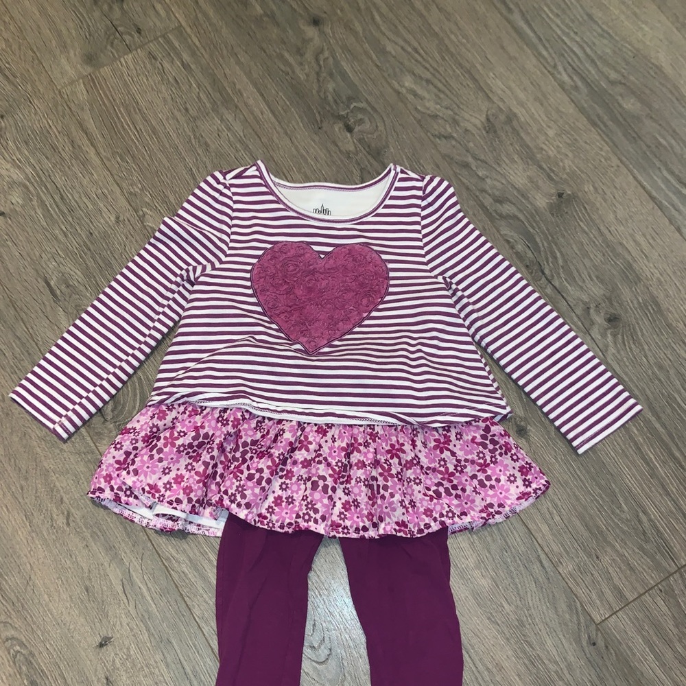Long sleeve heart outfit